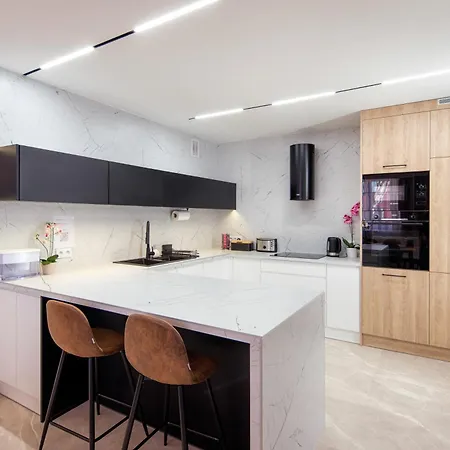 Apartment W Centrum - Duplex Penthouse In The Centre With Terrace And Air Conditioning