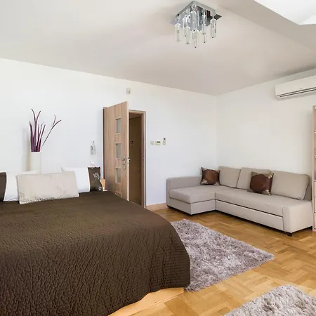 W Centrum - Duplex Penthouse In The Centre With Terrace And Air Conditioning Apartment *
