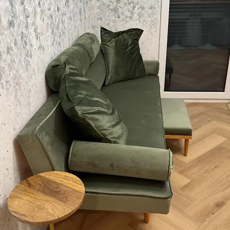 Nenufar Cracow Garden Parter Free Darmowy Parking Ogrod Netflix Klimatyzacja Apartament Kraków