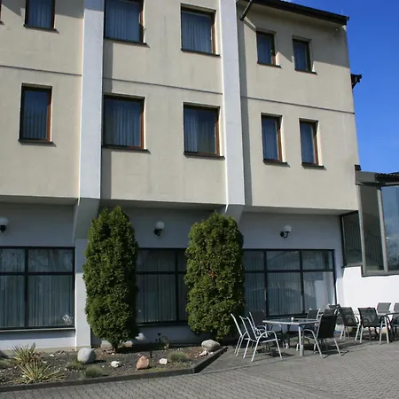 Hotel Junior 2