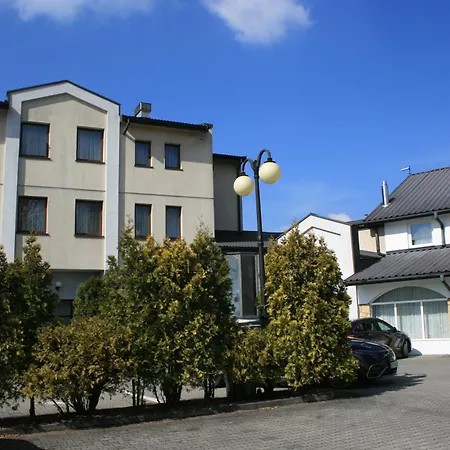 Junior 2 Hotel