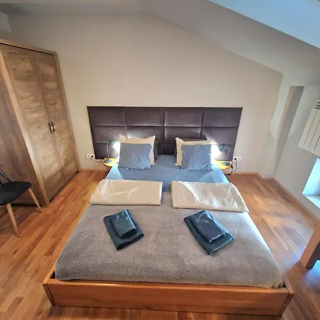 Zulu Old Town Apartament