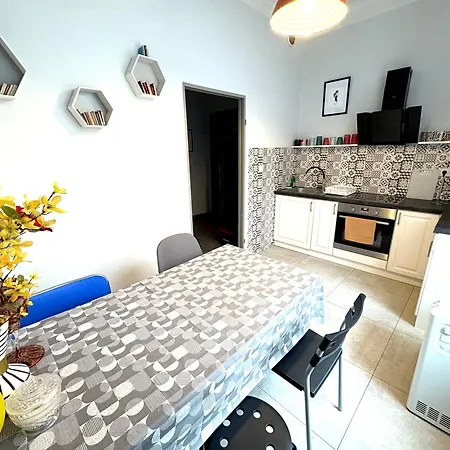 Apartment Yoonik
