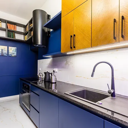 Bob Elite Apartment