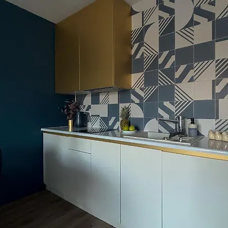 Royal Blue Place Cracow Apartment *