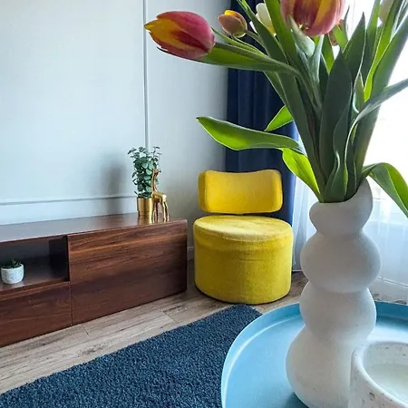 Royal Blue Place Cracow Apartment