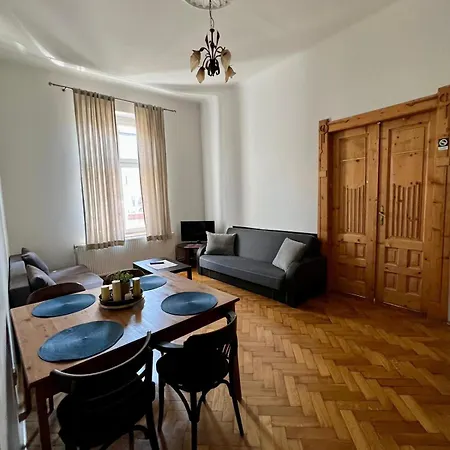 Old Town Plac Szczepanski Apartment Krakow