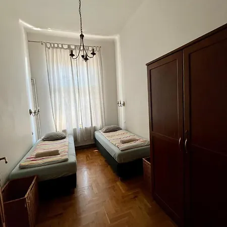 Old Town Plac Szczepanski * Krakow