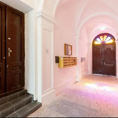 Old Town - Daj Sobie Spokoj Apartment Krakow