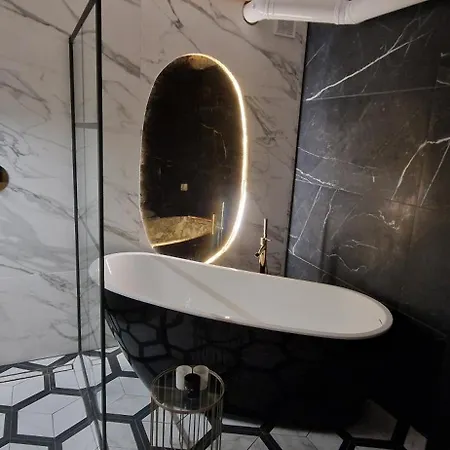 Marcel Apartment