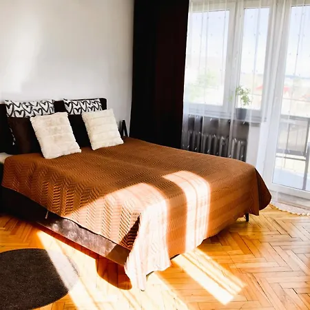 Travel Cracow Apartment Krakow