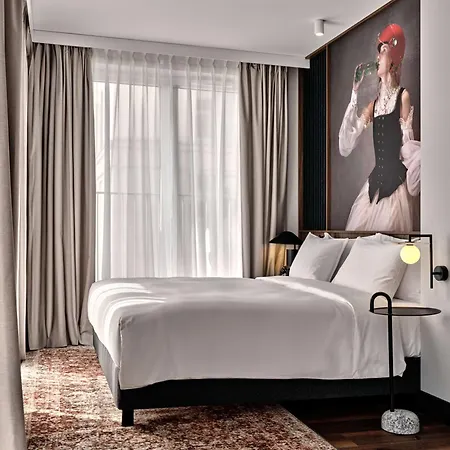 Radisson Red & Radisson Red Apartments, 4* Krakow
