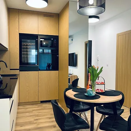 Apartament Glamour Garden Kraków