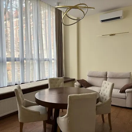 W Sercu Krakowa Aparthotel 3*