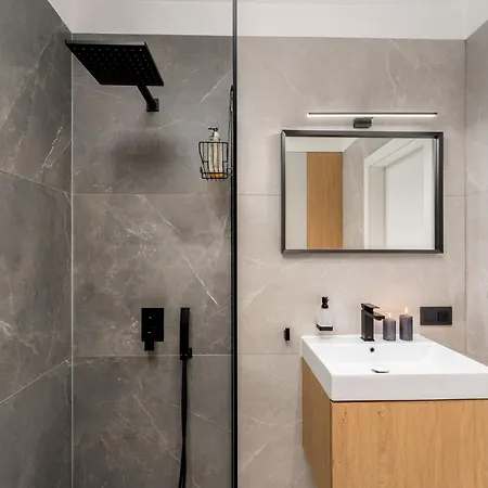 Verona House - Premium Apartament