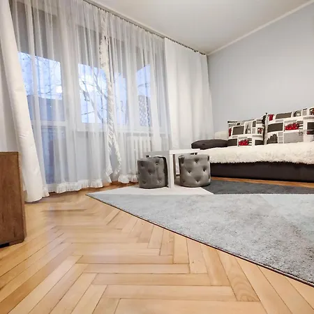 New Fifth Apartment