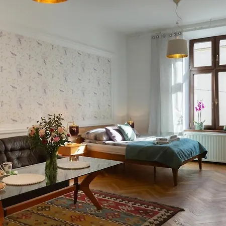 Apartment Cherish Bloom Krakow