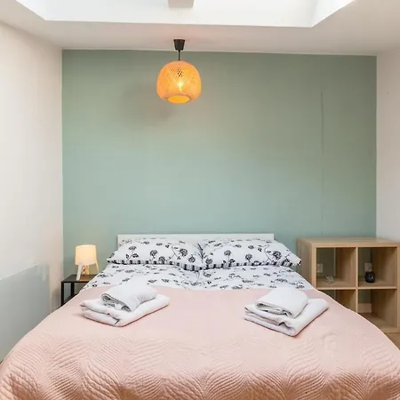 Apartment Charming 2-level Loft In Cracow Krakow