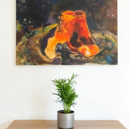 Apartment Bright Rose