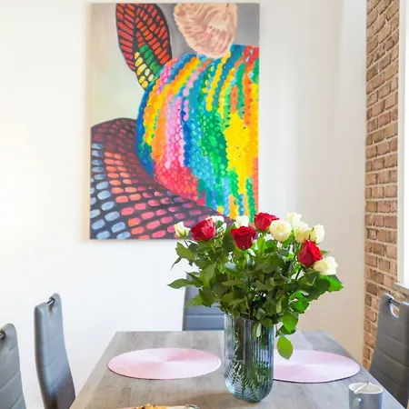 Apartment Bright Rose *