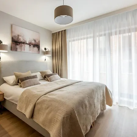 Iron Apartament