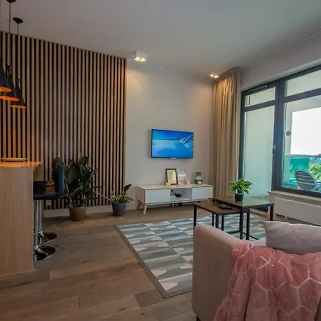 Inpoint 2-rooms With Bath, Balcony, Parking And View - Wawel Castle Apartament