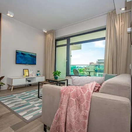 Inpoint 2-rooms With Bath, Balcony, Parking And View - Wawel Castle Kraków