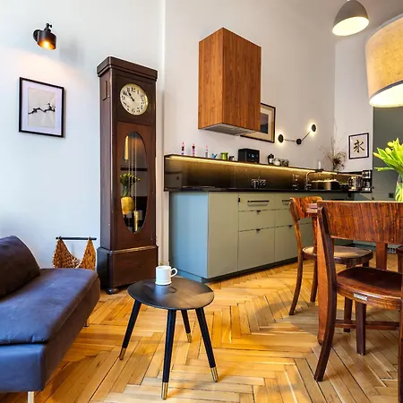 Apartment Bracka By Tyzenhauz