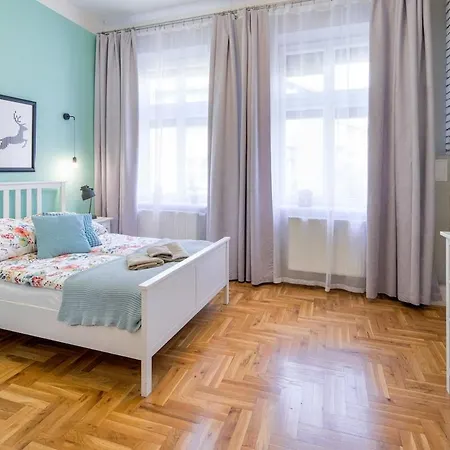 Apartment Mint&jade B
