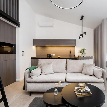 Wielopole Floor By Hostly كراكوفيا