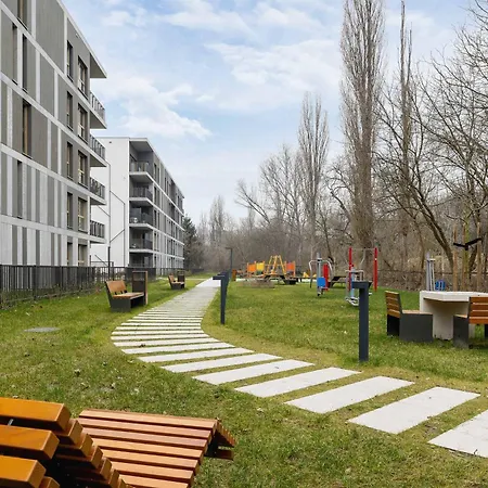 Lema 19 Stylowy W Zielonej Okolicy & Parking By Renters Krakow