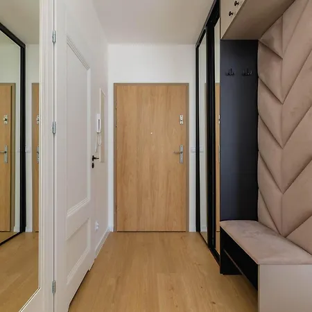 Apartment Lema 19 Stylowy W Zielonej Okolicy & Parking By Renters Krakow