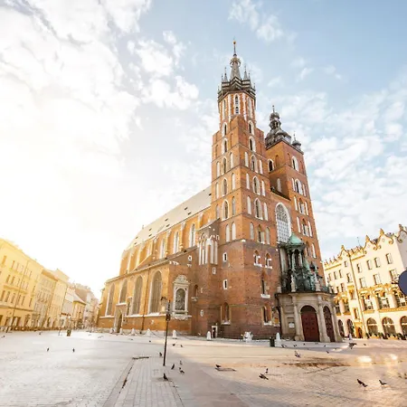 Old Town Charm & Chic By Downtown Krakow