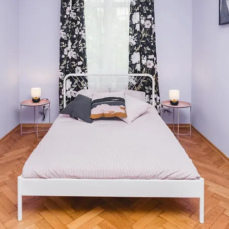 דירה Modern Urban Escape - Old Town - By Upstairs *