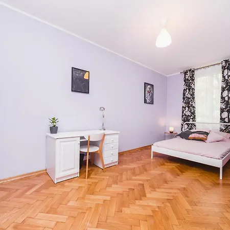 Modern Urban Escape - Old Town - By Upstairs * Krakow