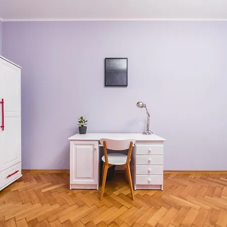 Apartment Modern Urban Escape - Old Town - By Upstairs