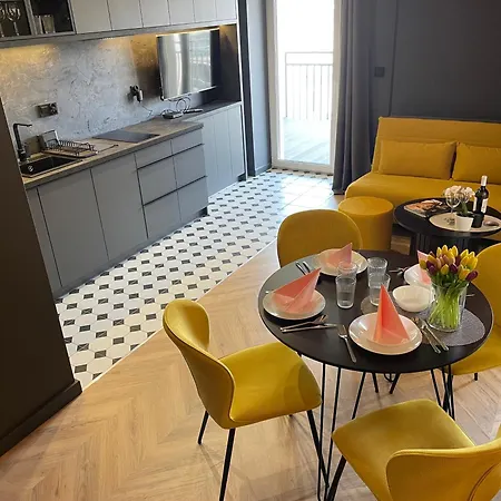 Apartment Konarskiego *