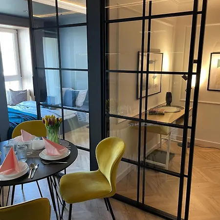 Konarskiego Apartment