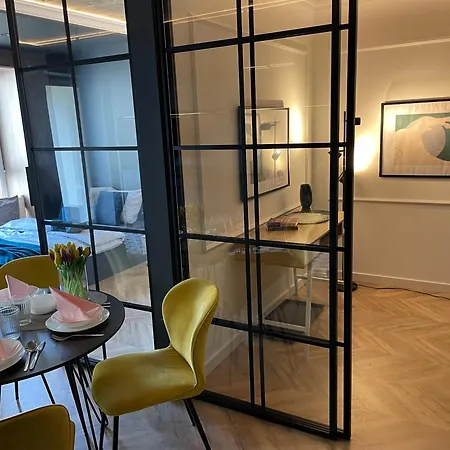 Apartment Konarskiego *
