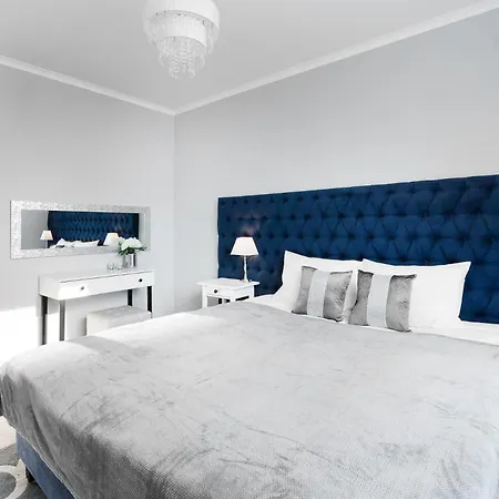 Apartment 2- Bedroom Premium Masarska By Renters Prestige