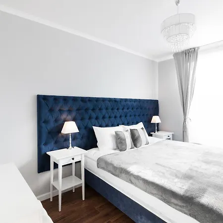 2- Bedroom Premium Masarska By Renters Prestige *