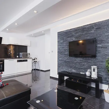 Apartment Lubelska By Renters Krakow