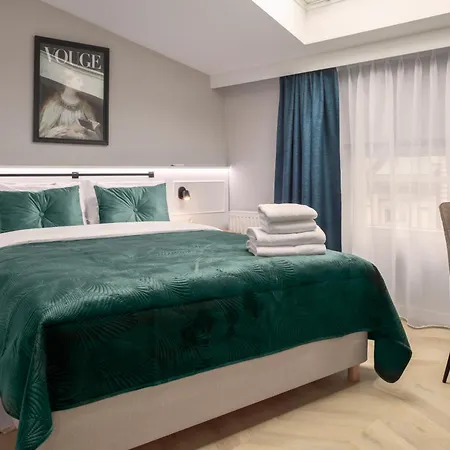 Metropolis Apartment