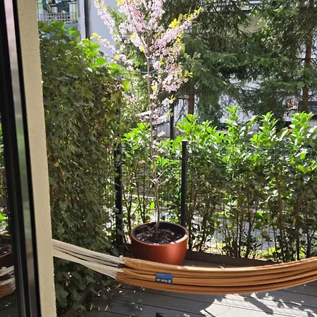Luxury Vistula Old Town Apartments: Spa, Sauna & Pool Retreat Apartment Krakow