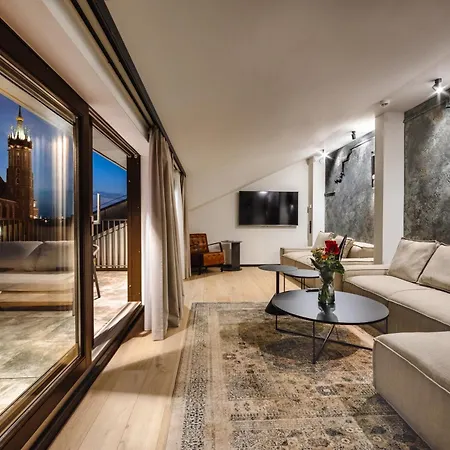 Nomadic Urban Premium Aparthotel