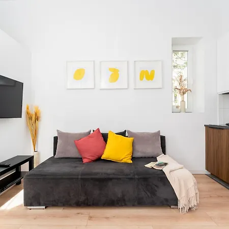 Apartament Malila Premium Cracow Swietego Lazarza 3 *