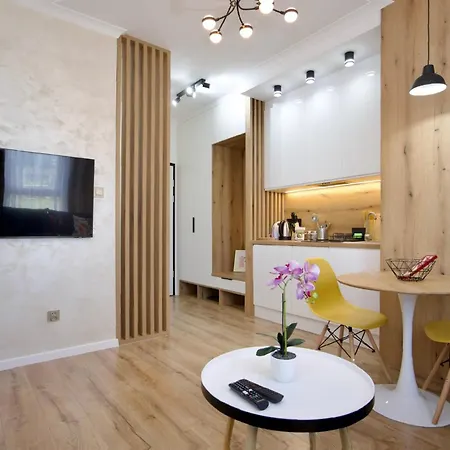 Apartament Center