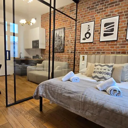 Delta Boutique Aparthotel 3*