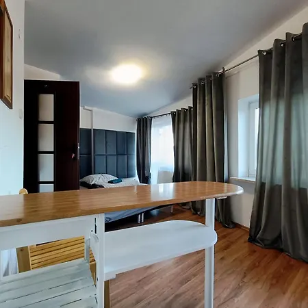 Hostel Pokoje Krakow Plus *