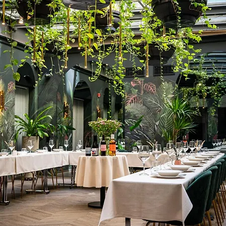 Hotel Atrium